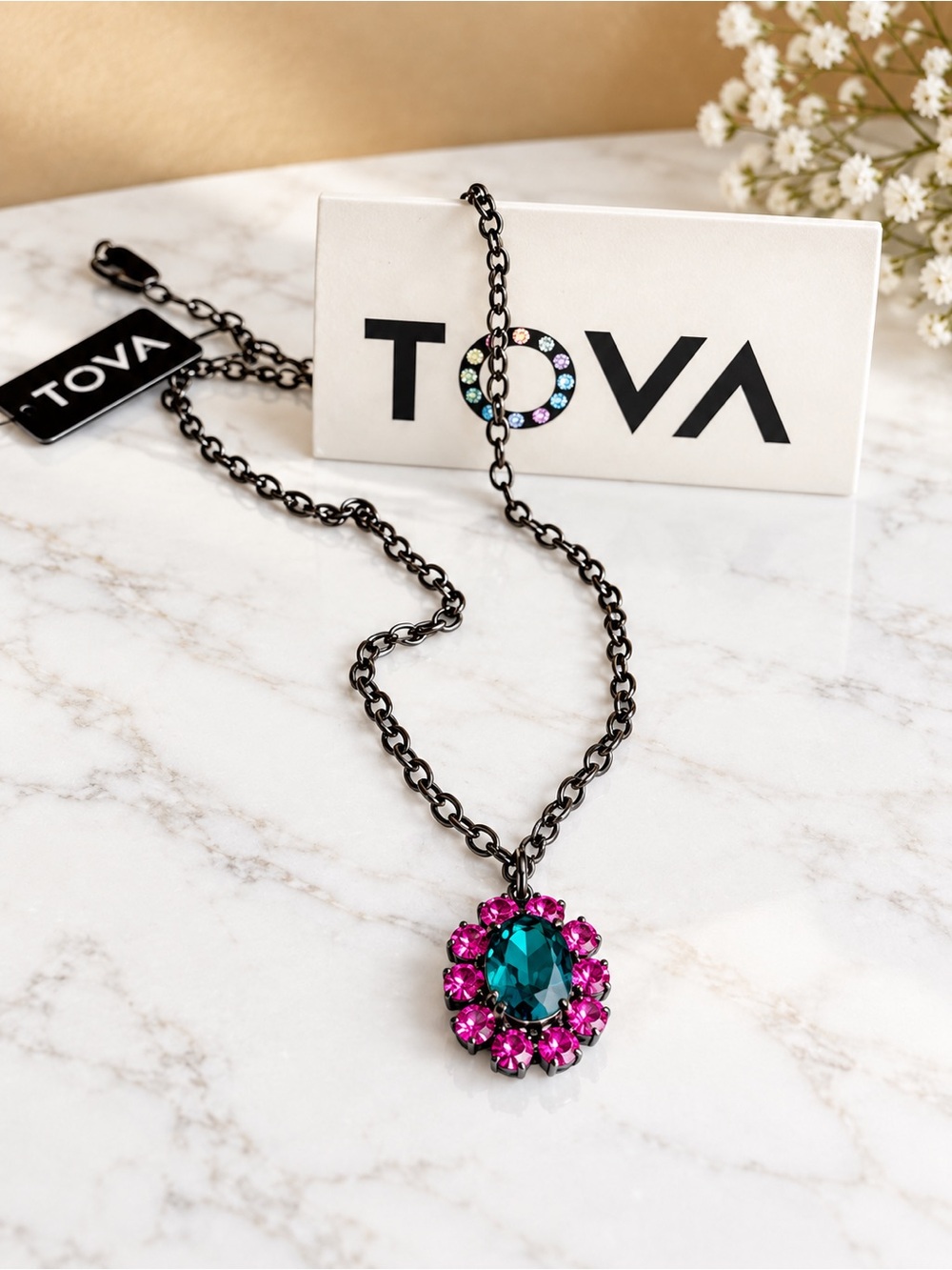 RARE NEW Tova Edith pendant with deep fuchsia & Teal Crystal Pendant Necklace
